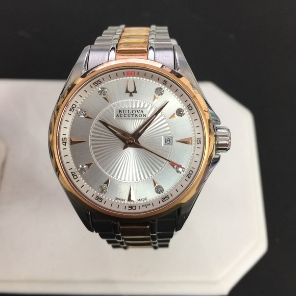 BULOVA